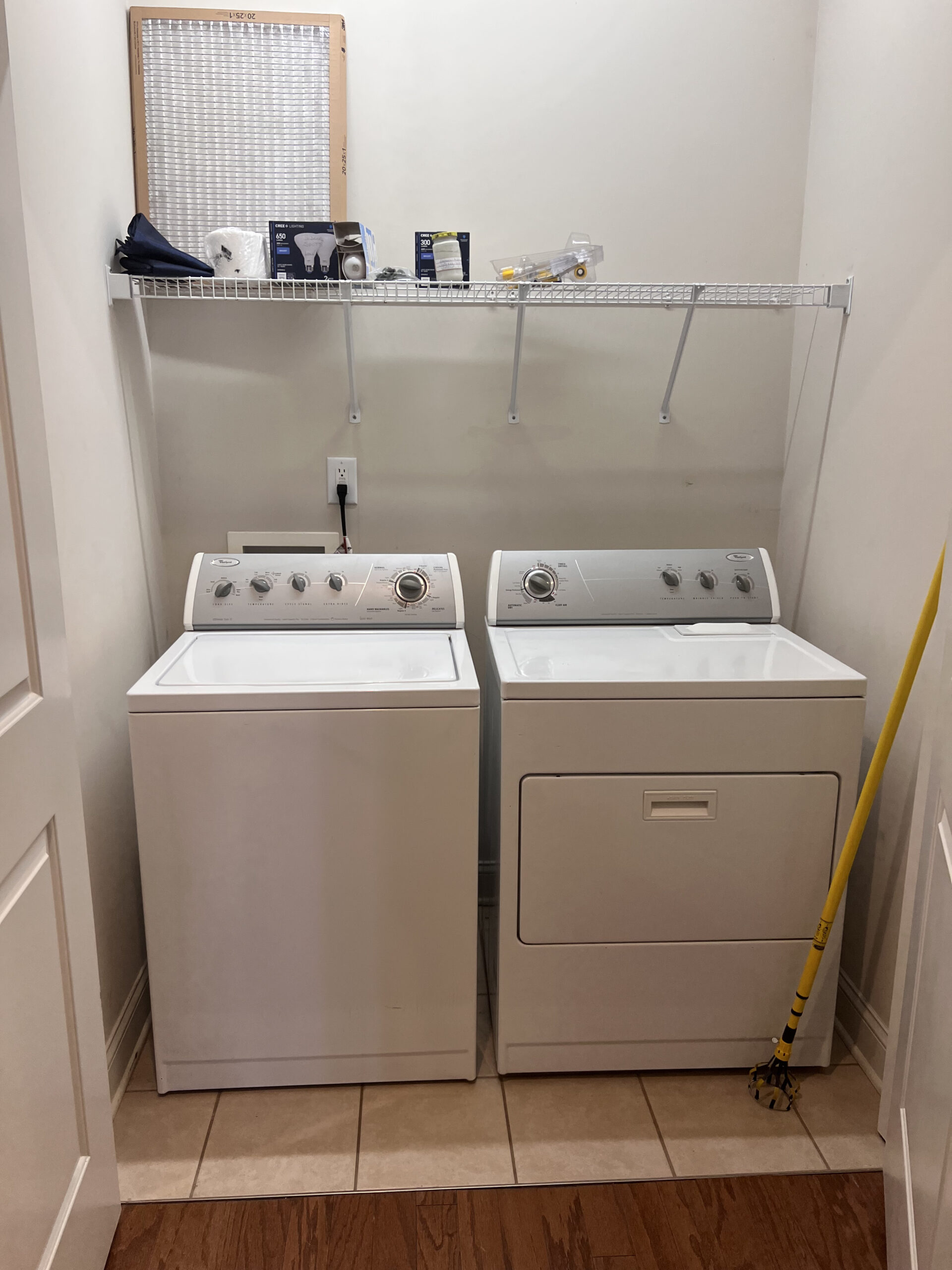 19 - 13 Elk Ridge Laundry